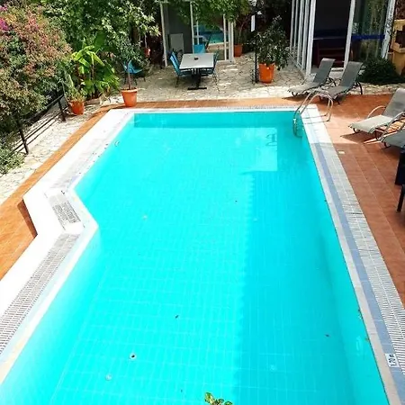 Oceanis Villa Katelios